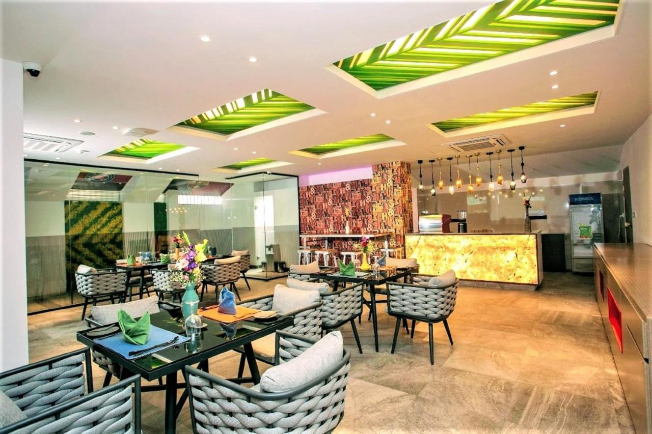 Hotel Omni Residency Дакка Экстерьер фото