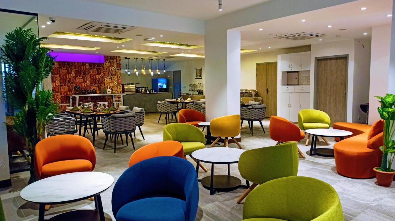 Hotel Omni Residency Дакка Экстерьер фото